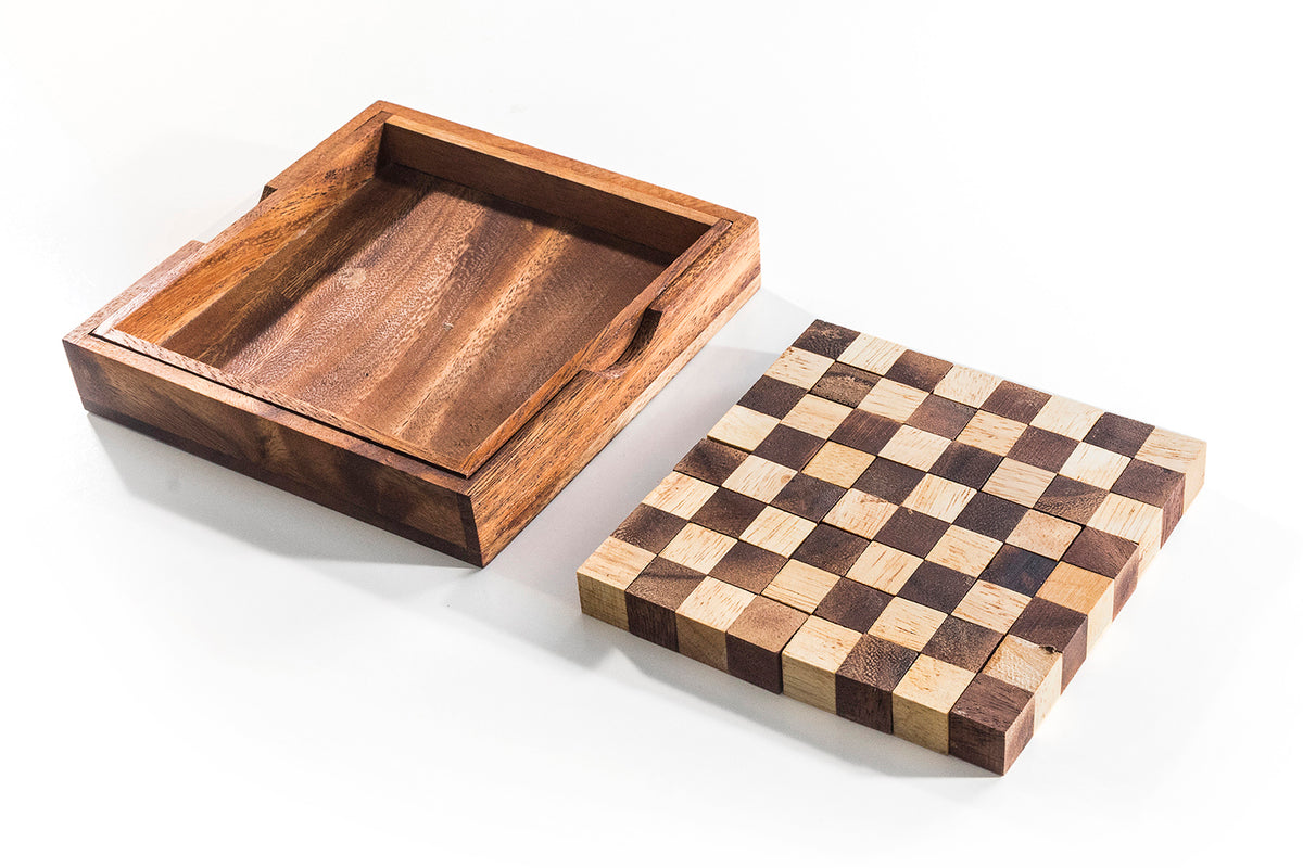 Pentomino Chess Puzzle – Kubiya Games