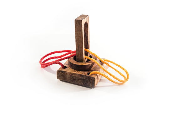 Crazy String Wooden Puzzle 